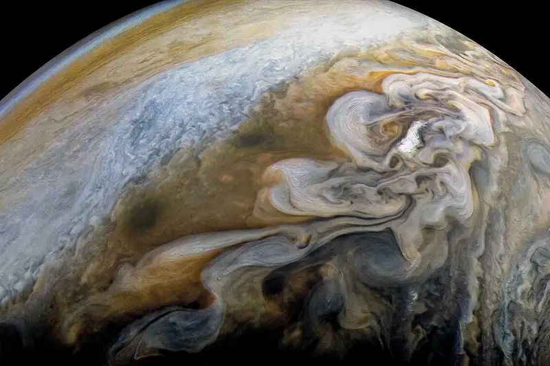 Bintik Biru Besar di Jupiter