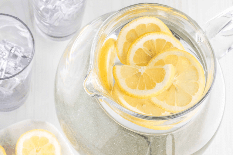 Membuat Air Lemon untuk Diet: 7 Cara Efektif Menurunkan Berat Badan