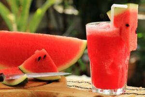manfaat buah semangka