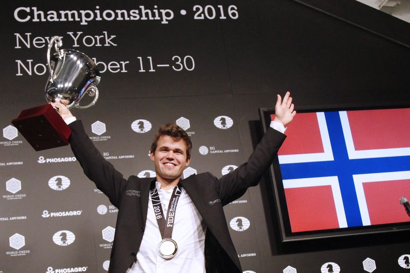 Seberapa Tinggi IQ Sven Magnus Øen Carlsen?